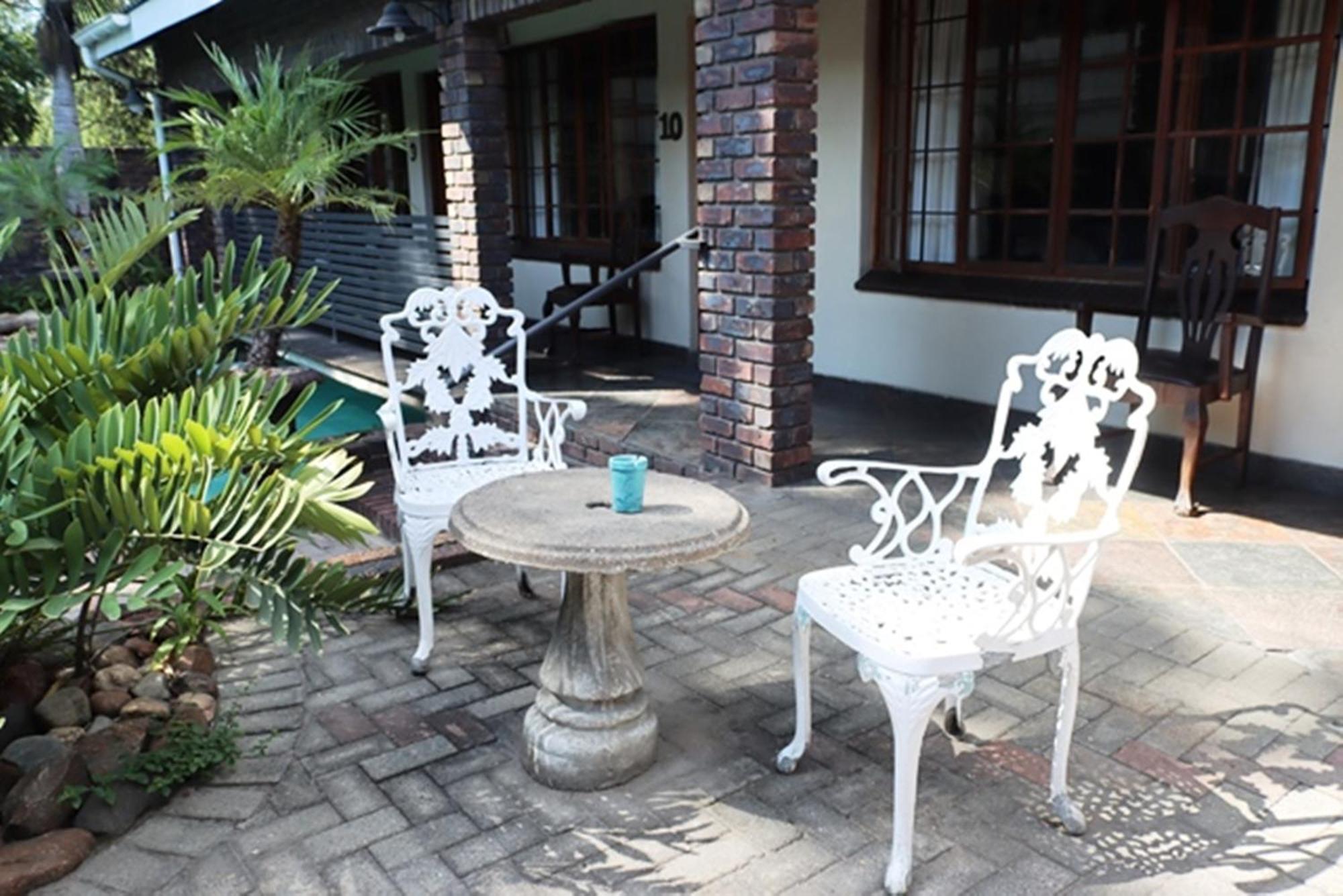 Royal Game Guest House Пхалаборва Экстерьер фото