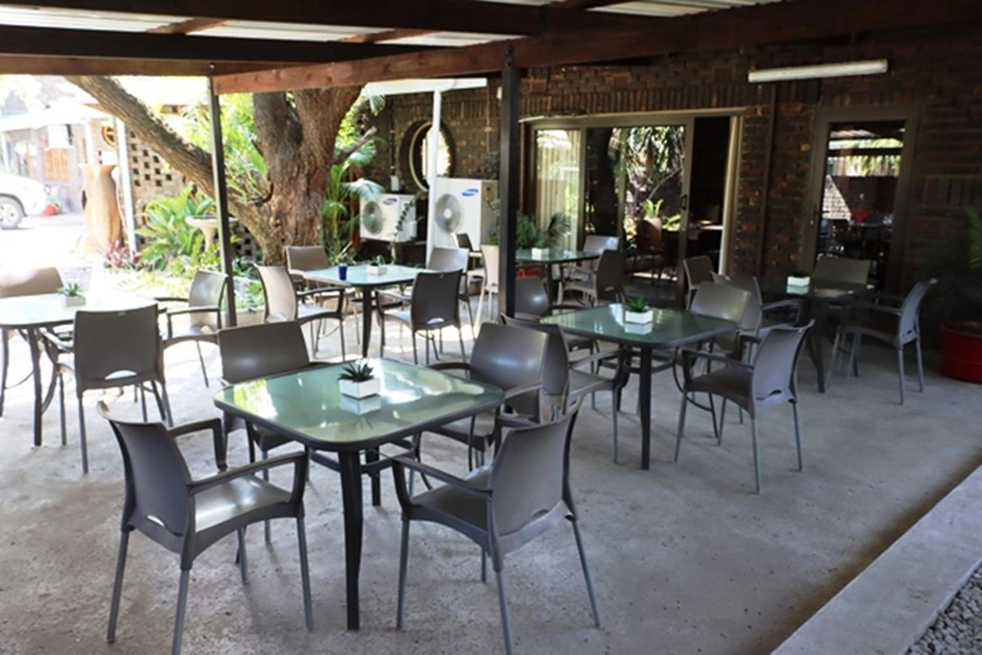 Royal Game Guest House Пхалаборва Экстерьер фото