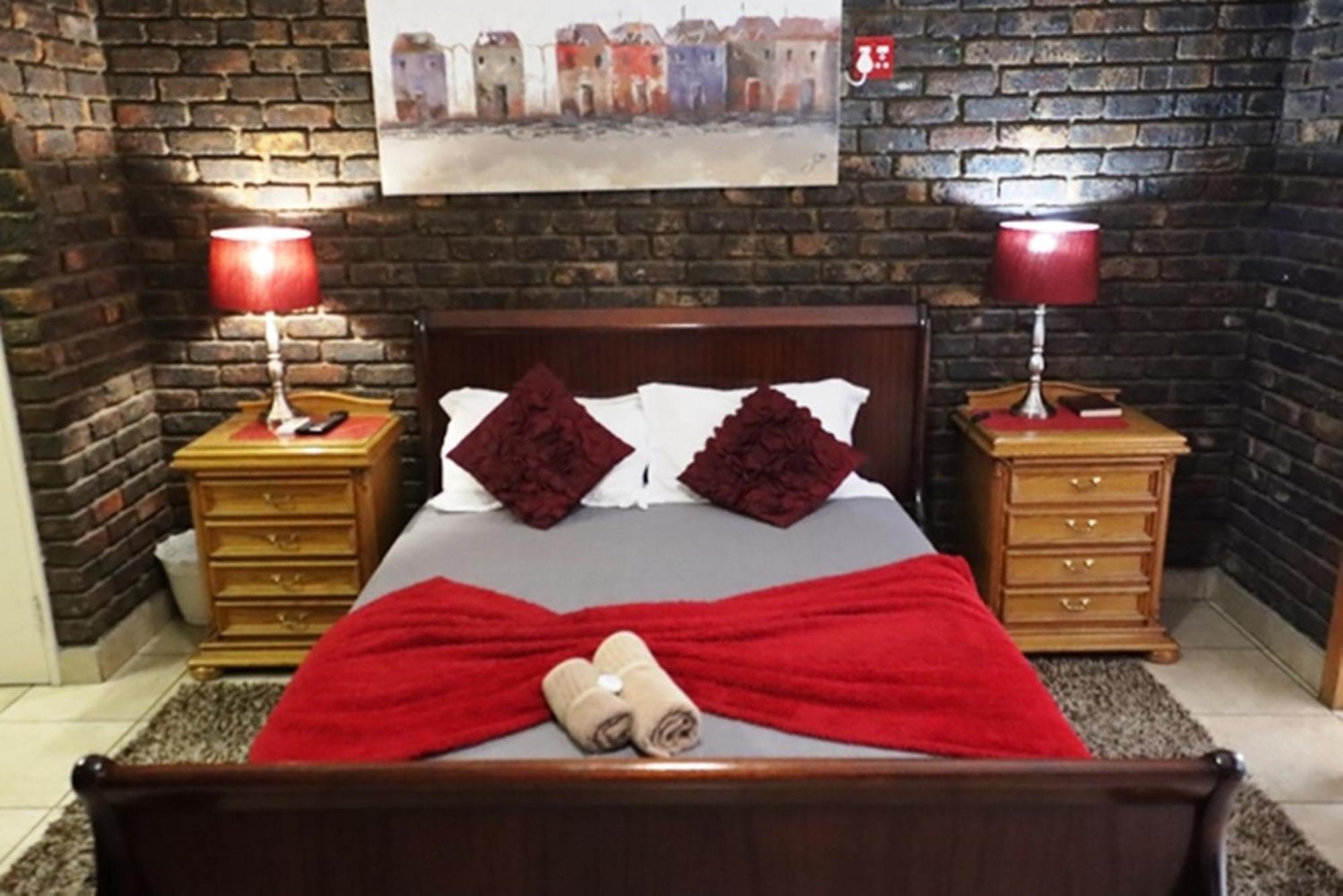 Royal Game Guest House Пхалаборва Экстерьер фото