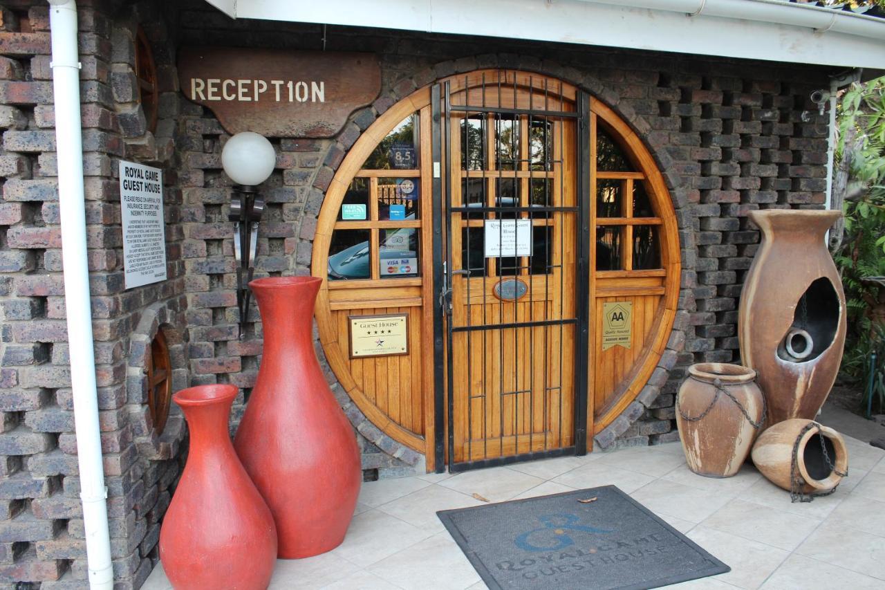 Royal Game Guest House Пхалаборва Экстерьер фото