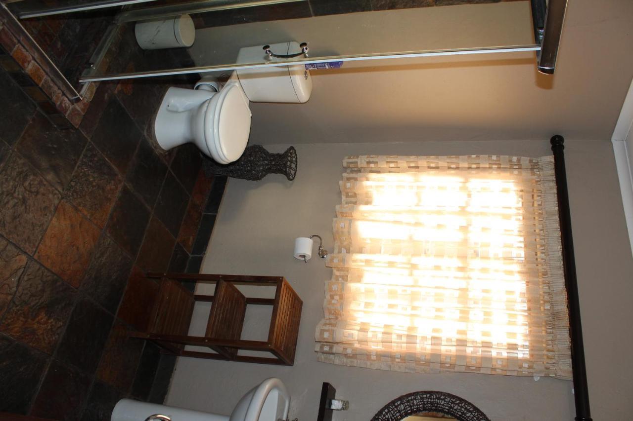 Royal Game Guest House Пхалаборва Экстерьер фото